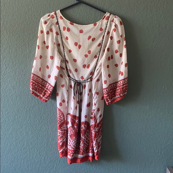 Cute flowery tunic - Picture 2 of 2